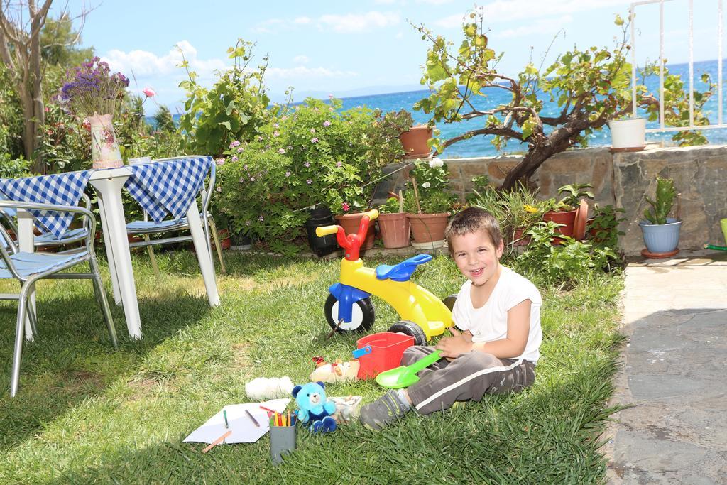 Akrogiali Hotel Plomari Dış mekan fotoğraf