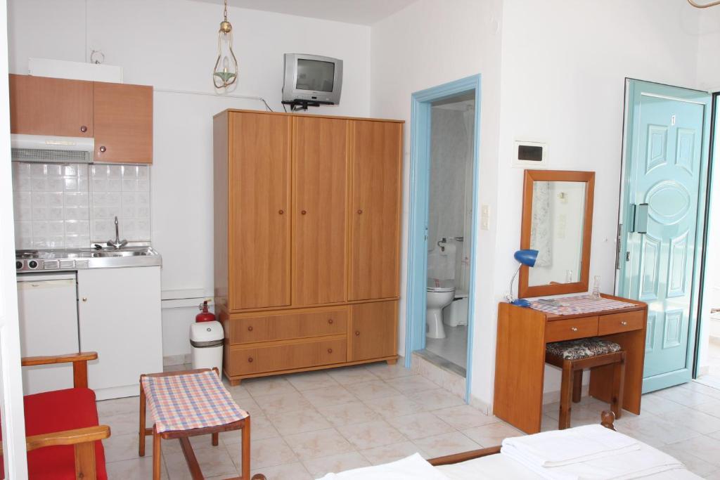 Akrogiali Hotel Plomari Dış mekan fotoğraf